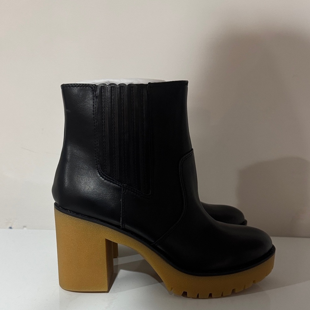 Sun + Stone Black and Tan Heeled Boots